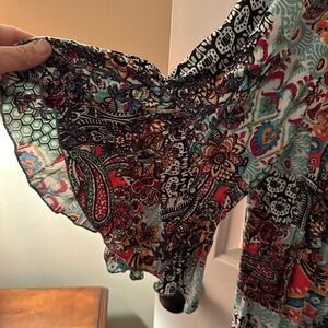 Cato’s blouse with flared sleeves.  Size XL